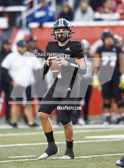 Thumbnail 3 in Corner Canyon vs Skyridge (UHSAA 6A Final) photogallery.