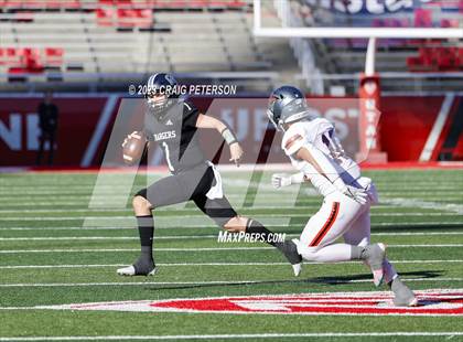 Thumbnail 1 in Corner Canyon vs Skyridge (UHSAA 6A Final) photogallery.