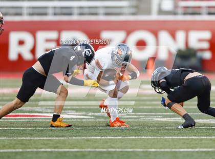 Thumbnail 3 in Corner Canyon vs Skyridge (UHSAA 6A Final) photogallery.