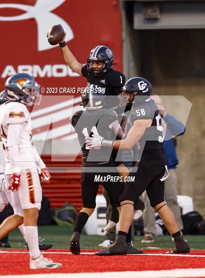 Thumbnail 1 in Corner Canyon vs Skyridge (UHSAA 6A Final) photogallery.