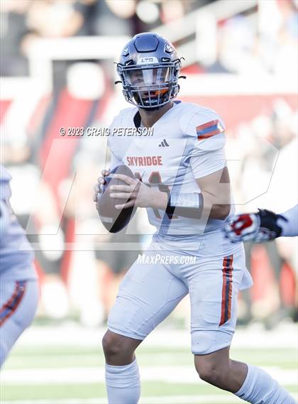 Thumbnail 3 in Corner Canyon vs Skyridge (UHSAA 6A Final) photogallery.