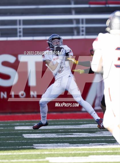 Thumbnail 2 in Corner Canyon vs Skyridge (UHSAA 6A Final) photogallery.