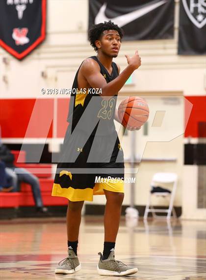 Thumbnail 2 in Notre Dame vs. George Washington Prep (Trevor Ariza Tip-off Classic) photogallery.