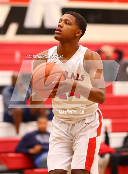 Thumbnail 2 in Notre Dame vs. George Washington Prep (Trevor Ariza Tip-off Classic) photogallery.