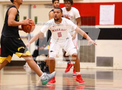 Thumbnail 3 in Notre Dame vs. George Washington Prep (Trevor Ariza Tip-off Classic) photogallery.