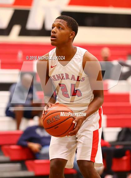 Thumbnail 3 in Notre Dame vs. George Washington Prep (Trevor Ariza Tip-off Classic) photogallery.