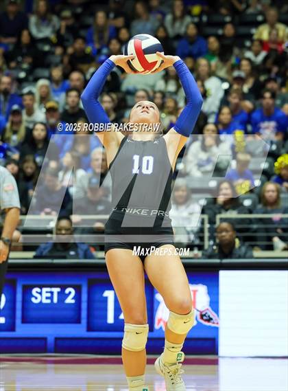 Thumbnail 1 in Nocona @ Leon (UIL 2A D1 Volleyball Final) photogallery.