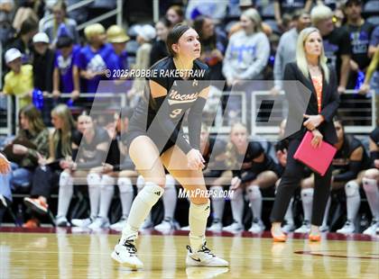 Thumbnail 2 in Nocona @ Leon (UIL 2A D1 Volleyball Final) photogallery.