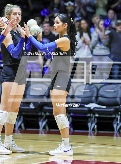 Thumbnail 1 in Nocona @ Leon (UIL 2A D1 Volleyball Final) photogallery.