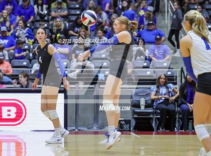 Thumbnail 1 in Nocona @ Leon (UIL 2A D1 Volleyball Final) photogallery.