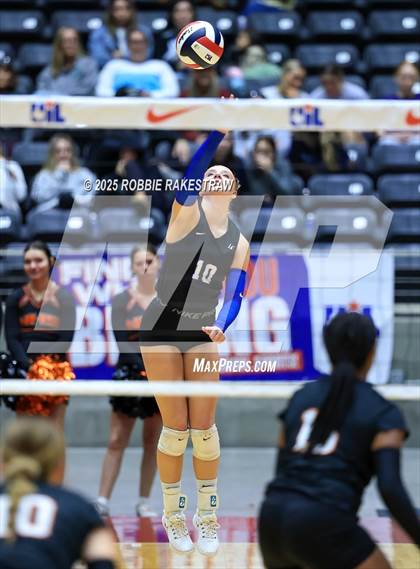 Thumbnail 3 in Nocona @ Leon (UIL 2A D1 Volleyball Final) photogallery.
