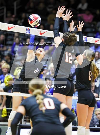 Thumbnail 2 in Nocona @ Leon (UIL 2A D1 Volleyball Final) photogallery.