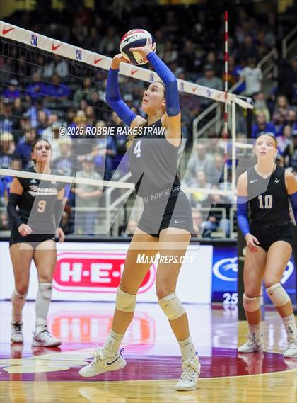 Thumbnail 3 in Nocona @ Leon (UIL 2A D1 Volleyball Final) photogallery.