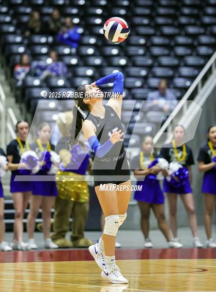 Thumbnail 2 in Nocona @ Leon (UIL 2A D1 Volleyball Final) photogallery.