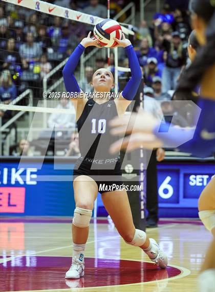 Thumbnail 3 in Nocona @ Leon (UIL 2A D1 Volleyball Final) photogallery.