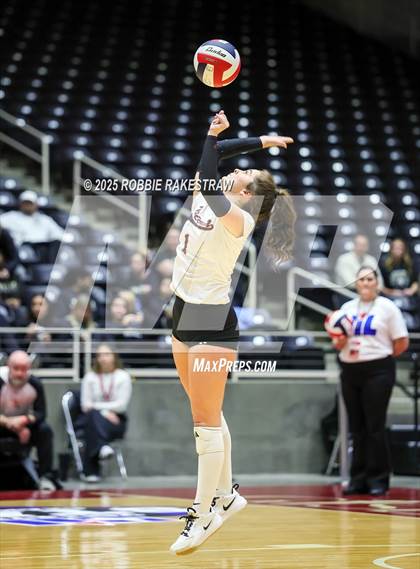 Thumbnail 2 in Nocona @ Leon (UIL 2A D1 Volleyball Final) photogallery.