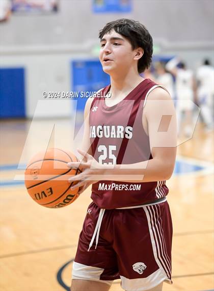 Thumbnail 2 in Dobson vs Desert Ridge (AIA 6A Play-In) photogallery.
