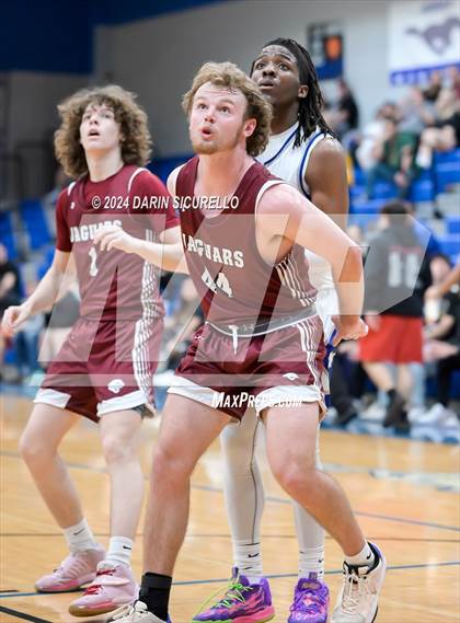 Thumbnail 2 in Dobson vs Desert Ridge (AIA 6A Play-In) photogallery.