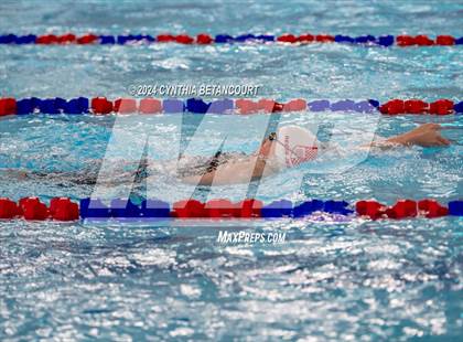 Thumbnail 2 in Cherry Creek vs Regis Jesuit (Swim) photogallery.