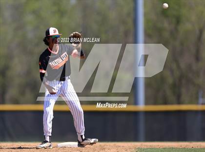 Thumbnail 1 in Brewer @ Haltom photogallery.