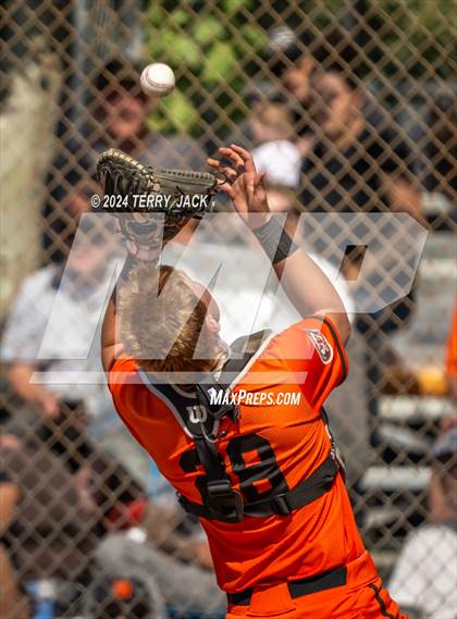 Thumbnail 3 in Huntington Beach @ Villa Park photogallery.