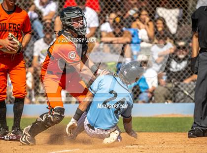 Thumbnail 1 in Huntington Beach @ Villa Park photogallery.