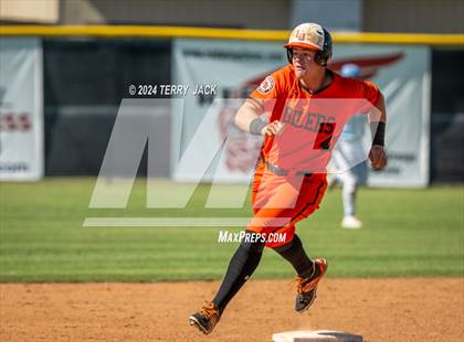 Thumbnail 3 in Huntington Beach @ Villa Park photogallery.