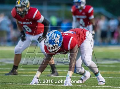 Thumbnail 1 in Phil Simms Classic (North vs. South) photogallery.