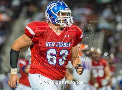 Thumbnail 2 in Phil Simms Classic (North vs. South) photogallery.