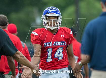 Thumbnail 1 in Phil Simms Classic (North vs. South) photogallery.