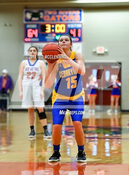 Thumbnail 1 in Two Rivers vs. Cedarville (AAA 3A Regional Playoff) photogallery.