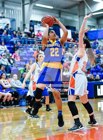 Thumbnail 1 in Two Rivers vs. Cedarville (AAA 3A Regional Playoff) photogallery.
