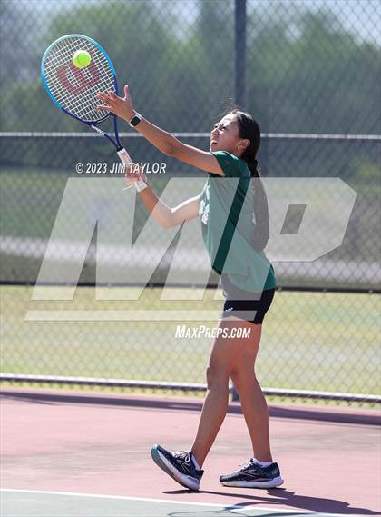 Thumbnail 2 in UIL 2A District Tennis Tournament photogallery.
