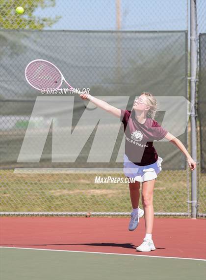 Thumbnail 1 in UIL 2A District Tennis Tournament photogallery.