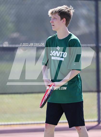 Thumbnail 3 in UIL 2A District Tennis Tournament photogallery.