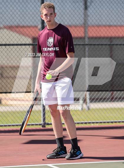 Thumbnail 1 in UIL 2A District Tennis Tournament photogallery.