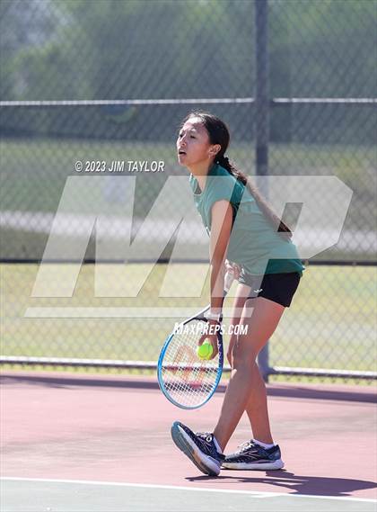 Thumbnail 2 in UIL 2A District Tennis Tournament photogallery.