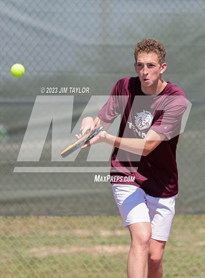 Thumbnail 3 in UIL 2A District Tennis Tournament photogallery.