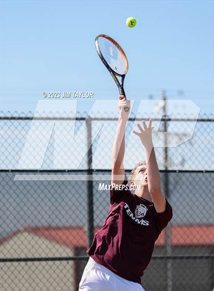 Thumbnail 2 in UIL 2A District Tennis Tournament photogallery.
