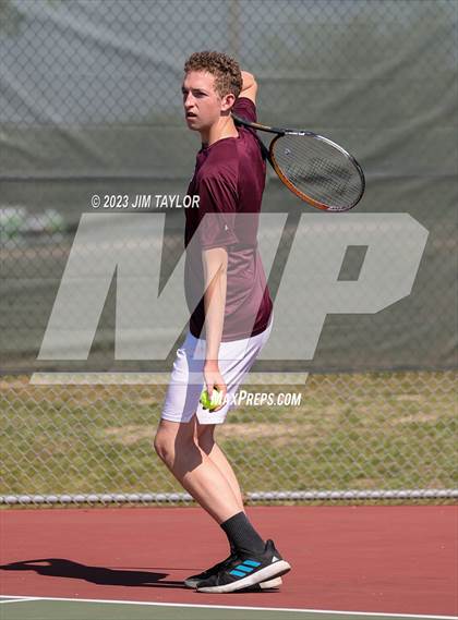 Thumbnail 3 in UIL 2A District Tennis Tournament photogallery.
