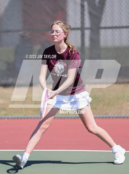 Thumbnail 2 in UIL 2A District Tennis Tournament photogallery.