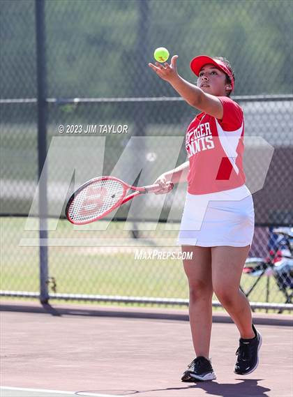 Thumbnail 2 in UIL 2A District Tennis Tournament photogallery.