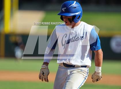 Thumbnail 2 in Gunter vs. London (UIL 3A Baseball Semifinal) photogallery.