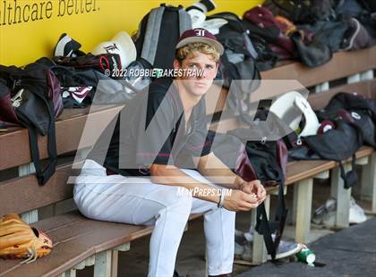 Thumbnail 2 in Gunter vs. London (UIL 3A Baseball Semifinal) photogallery.