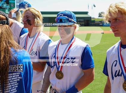 Thumbnail 2 in Gunter vs. London (UIL 3A Baseball Semifinal) photogallery.