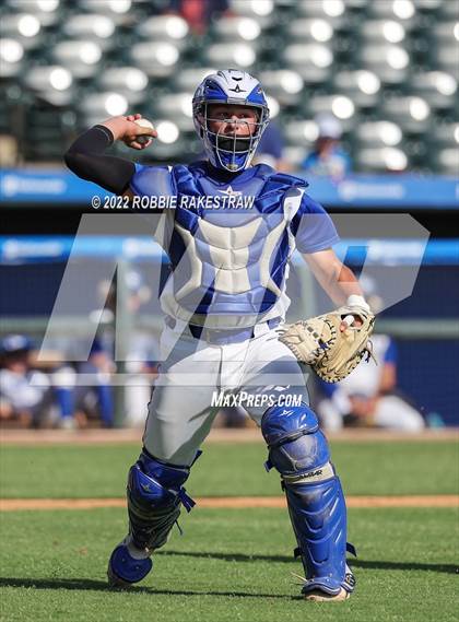 Thumbnail 1 in Gunter vs. London (UIL 3A Baseball Semifinal) photogallery.