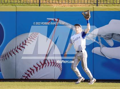Thumbnail 1 in Gunter vs. London (UIL 3A Baseball Semifinal) photogallery.