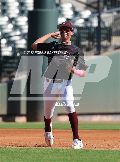 Thumbnail 3 in Gunter vs. London (UIL 3A Baseball Semifinal) photogallery.