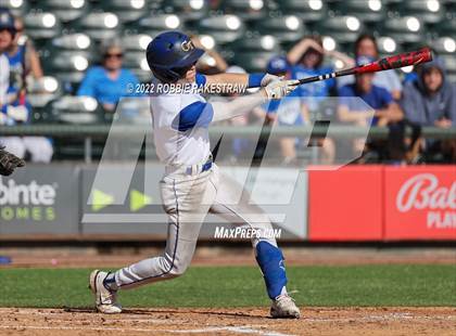 Thumbnail 2 in Gunter vs. London (UIL 3A Baseball Semifinal) photogallery.