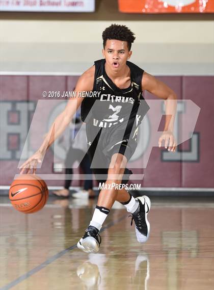 Thumbnail 1 in Saddleback Valley Christian vs. Citrus Valley (Rancho Mirage Holiday Invitational) photogallery.
